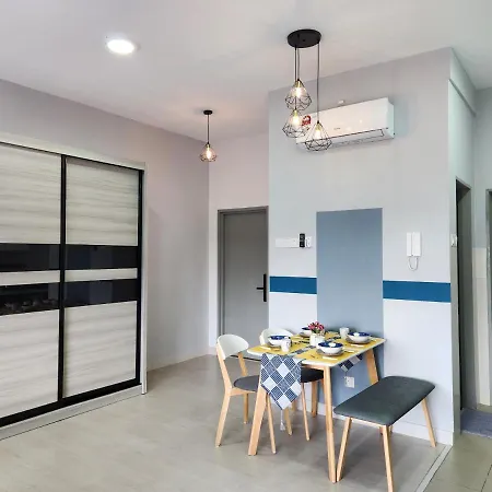 Taman Equine Comfy Studio#Greenery View#4 Pax#Aeon Mall Seri Kembangan Exterior photo