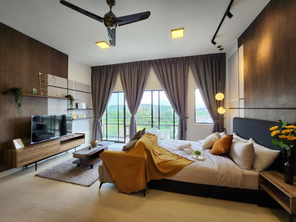 Taman Equine Comfy Studio#greenery View#4 Pax#aeon Mall *