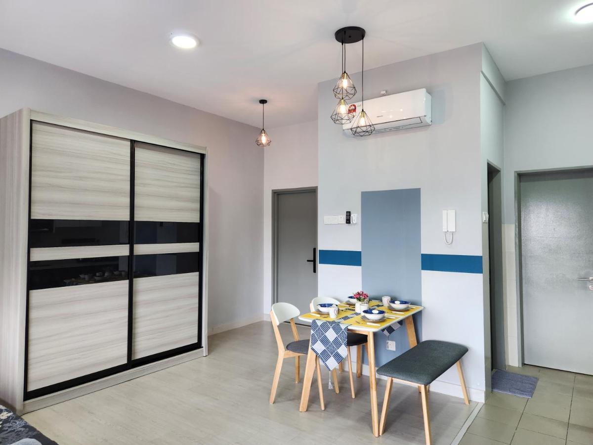 Taman Equine Comfy Studio#greenery View#4 Pax#aeon Mall Apartment