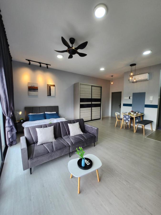 Taman Equine Comfy Studio#greenery View#4 Pax#aeon Mall * Seri Kembangan