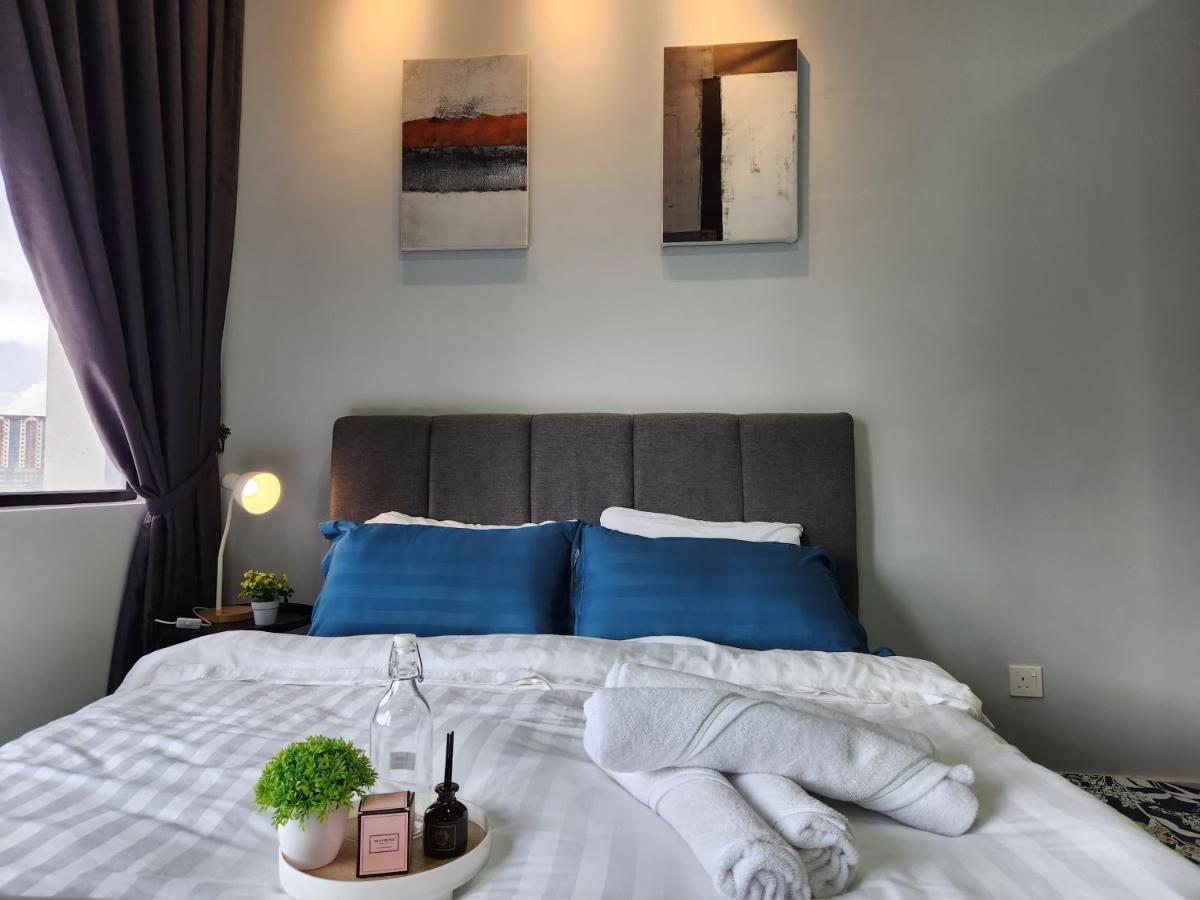 Apartment Taman Equine Comfy Studio#greenery View#4 Pax#aeon Mall *