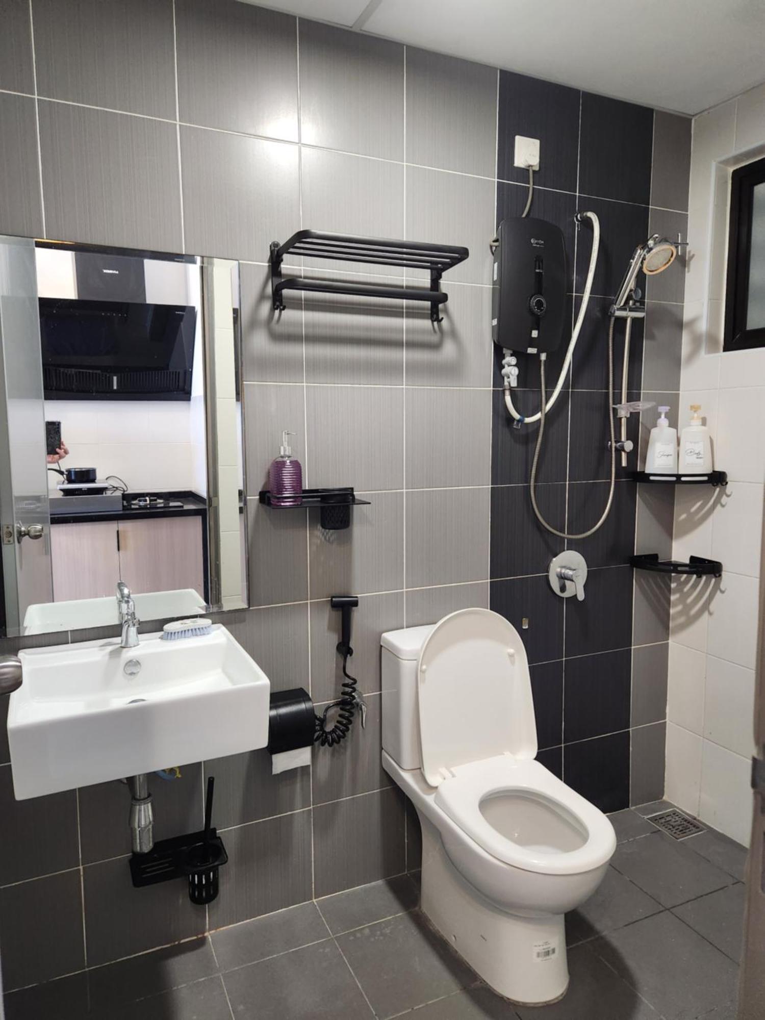 Taman Equine Comfy Studio#greenery View#4 Pax#aeon Mall *