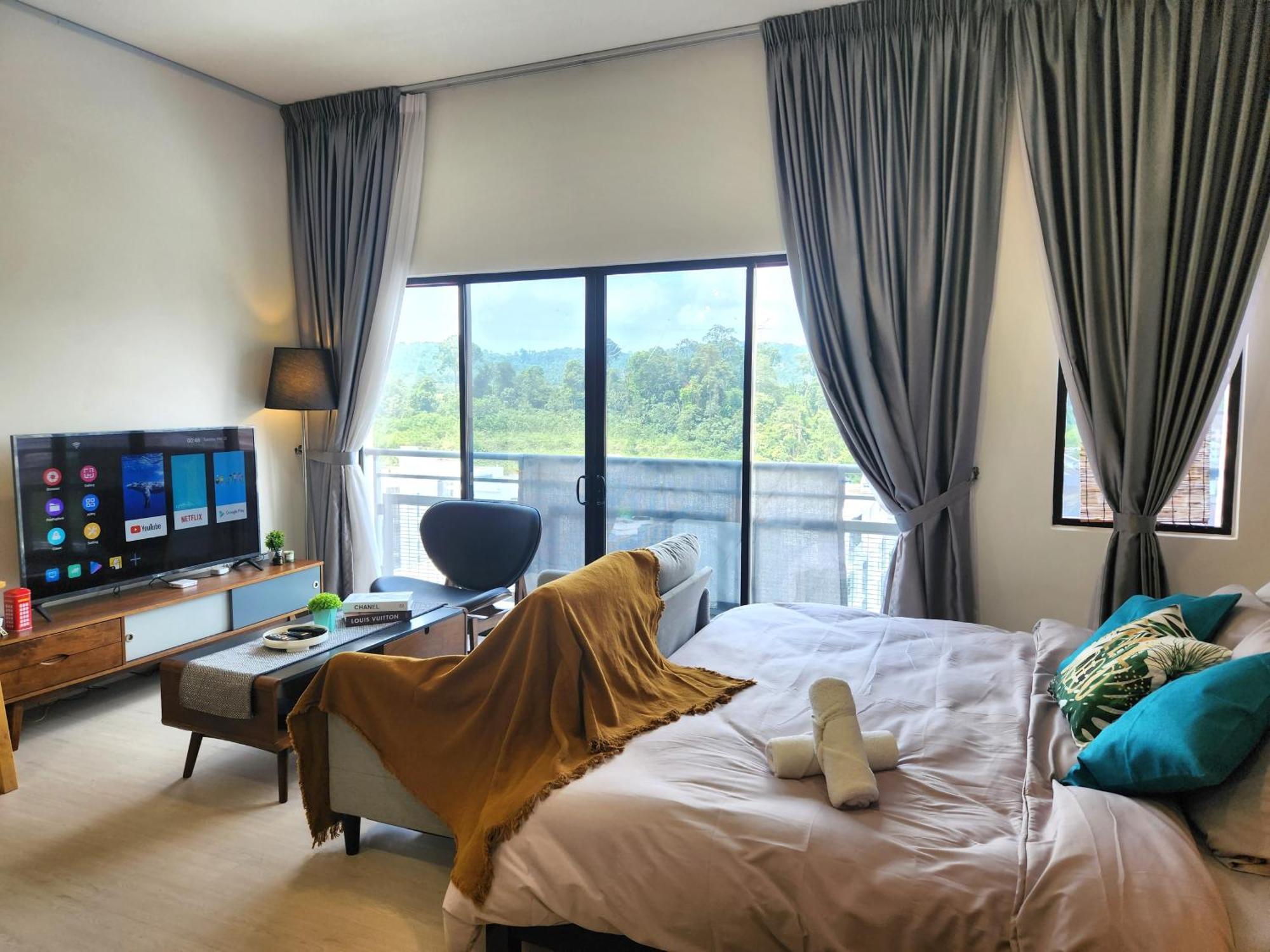 Taman Equine Comfy Studio#greenery View#4 Pax#aeon Mall * Seri Kembangan