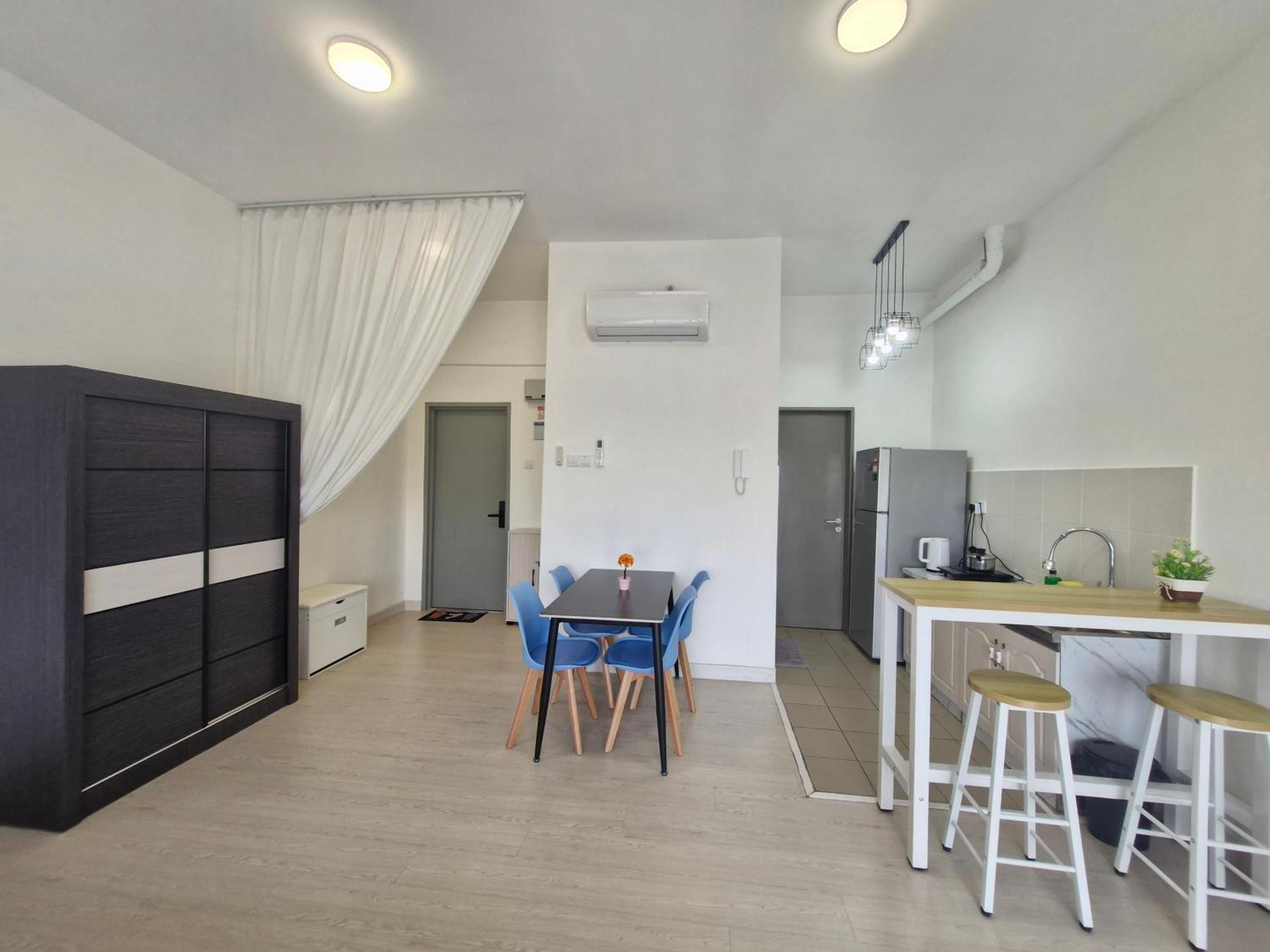 Taman Equine Comfy Studio#greenery View#4 Pax#aeon Mall Apartment *